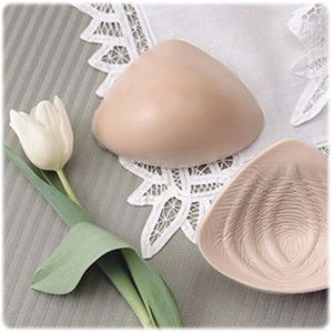 Nearly Me 550 Casual Weighted Foam Classic Breast Form