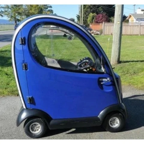 Shoprider Ultra Deluxe Mobility Scooter, 4-Season