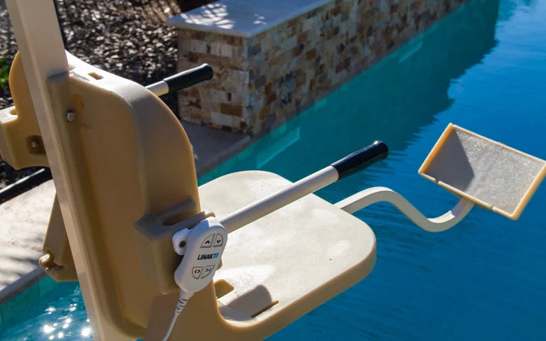 Aqua Creek F-MTY400 Mighty 400 Pool Lift