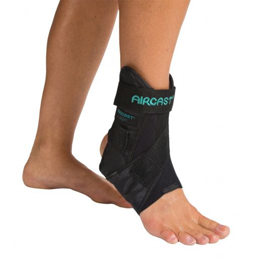 Aircast AirSport Ankle Brace – Semi-Rigid Stabilizing Ankle Brace for Sprains & Chronic Instability