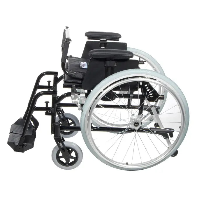 Drive Medical Cougar Lightweight Wheelchair – Ultra Adjustable, 27 lb, Quick-Release Wheels