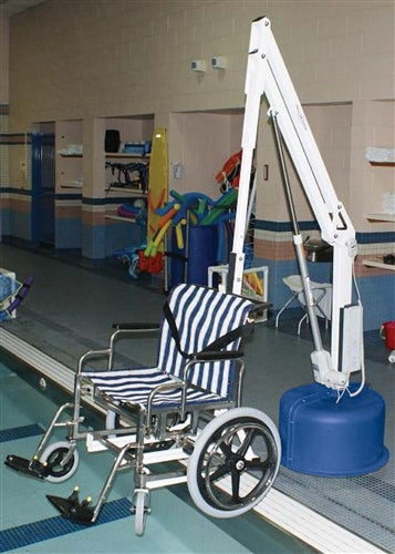 Revolution Pool Lift by Aqua Creek