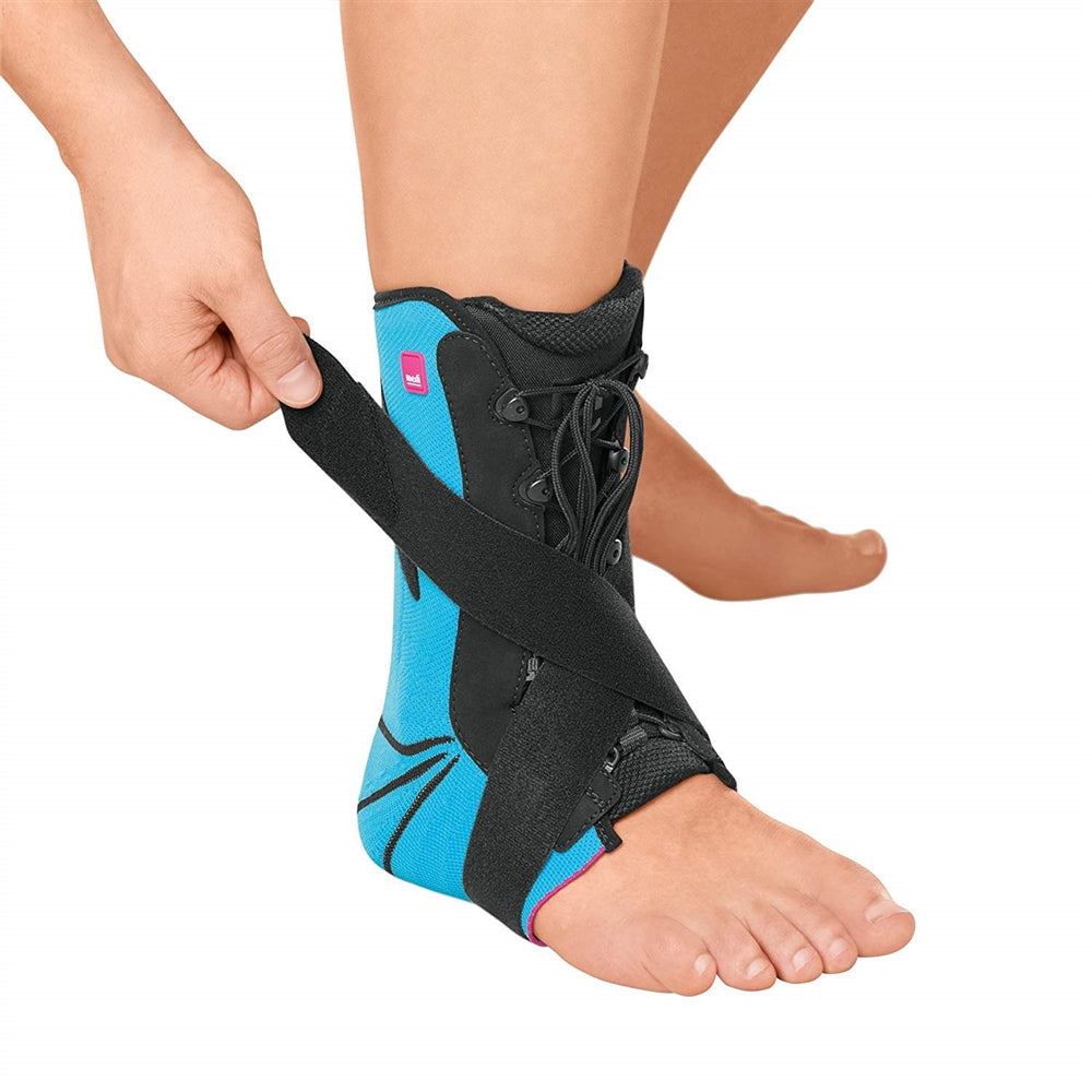 Ankle Insert Medi Levamed Active Stabili-Tri Ankle Brace w/ Removable Medial Insert