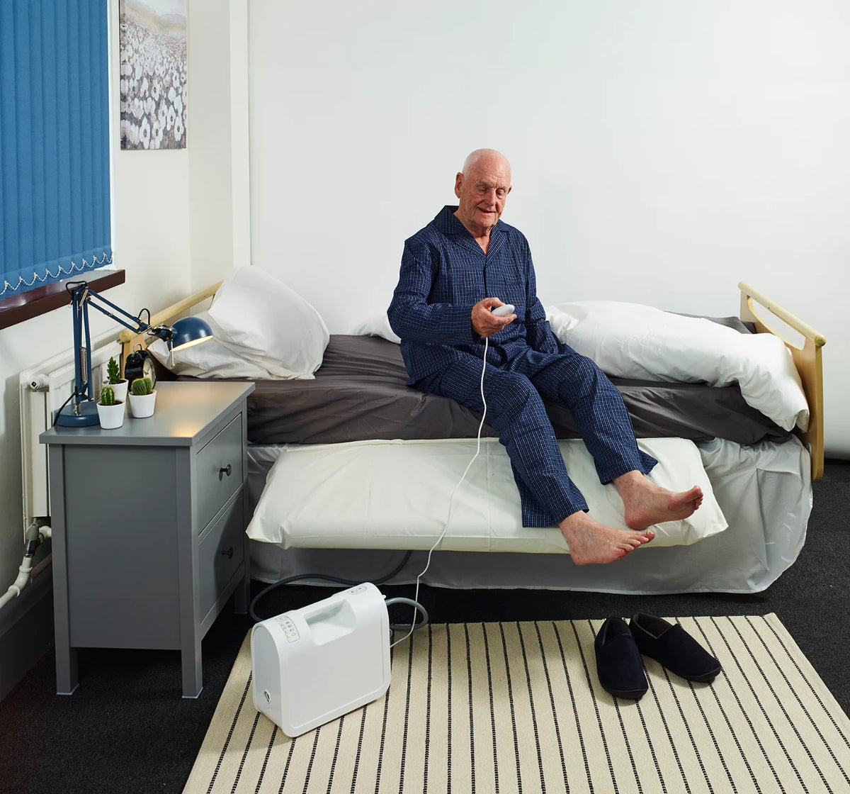 Mangar Leglifter Inflatable Cushion – Portable Leg Raising Aid