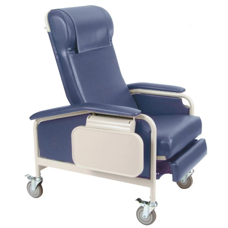 Winco 6540 XL Bariatric Clinical Recliner – 450 lb Extra Wide Dialysis & Infusion Chair
