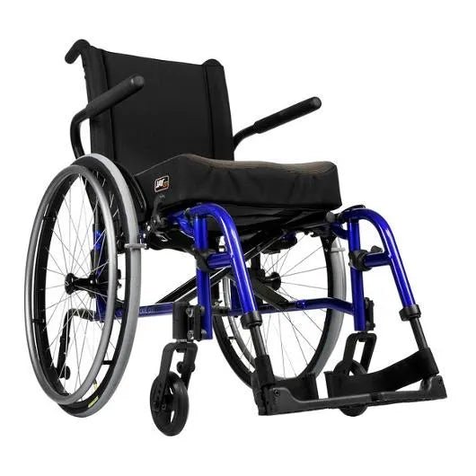 Quickie QXi lightweight folding wheelchair — adjustable aluminum, rigid cross-brace, 300 lb capacity, multiple seat sizes
