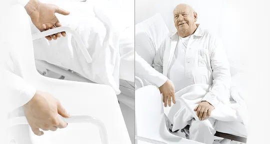 Seca 952 Digital Chair Scale with Fold - Up Armrests & Footrest – 440 lb Capacity - Medical Department Store